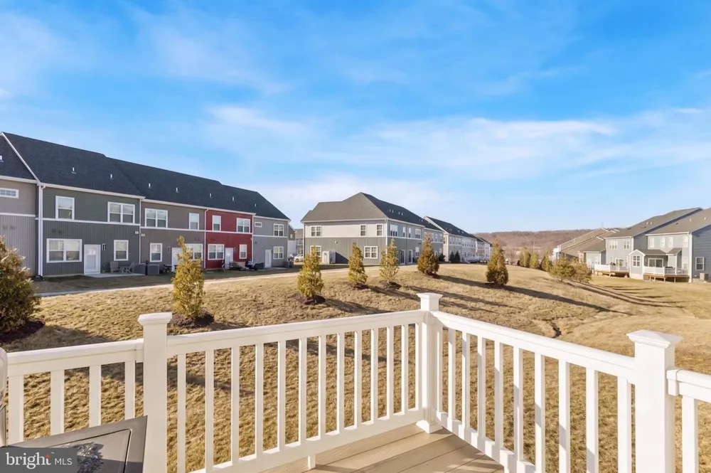 10 LADBROKE DRIVE Exton, PA 19341
