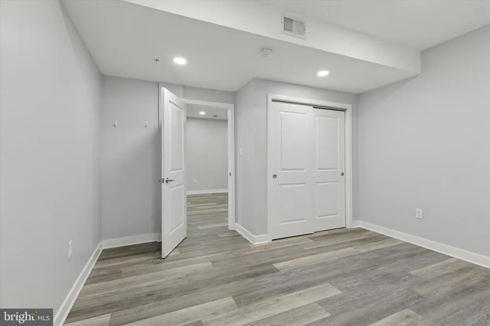 10 LADBROKE DRIVE Exton, PA 19341