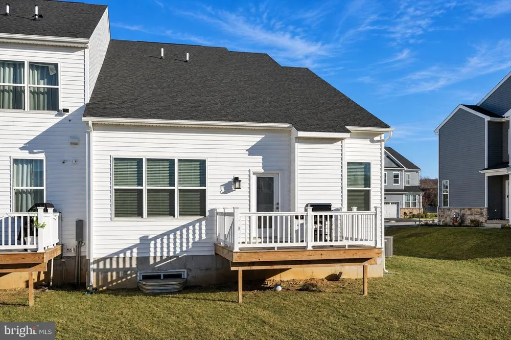 10 LADBROKE DRIVE Exton, PA 19341