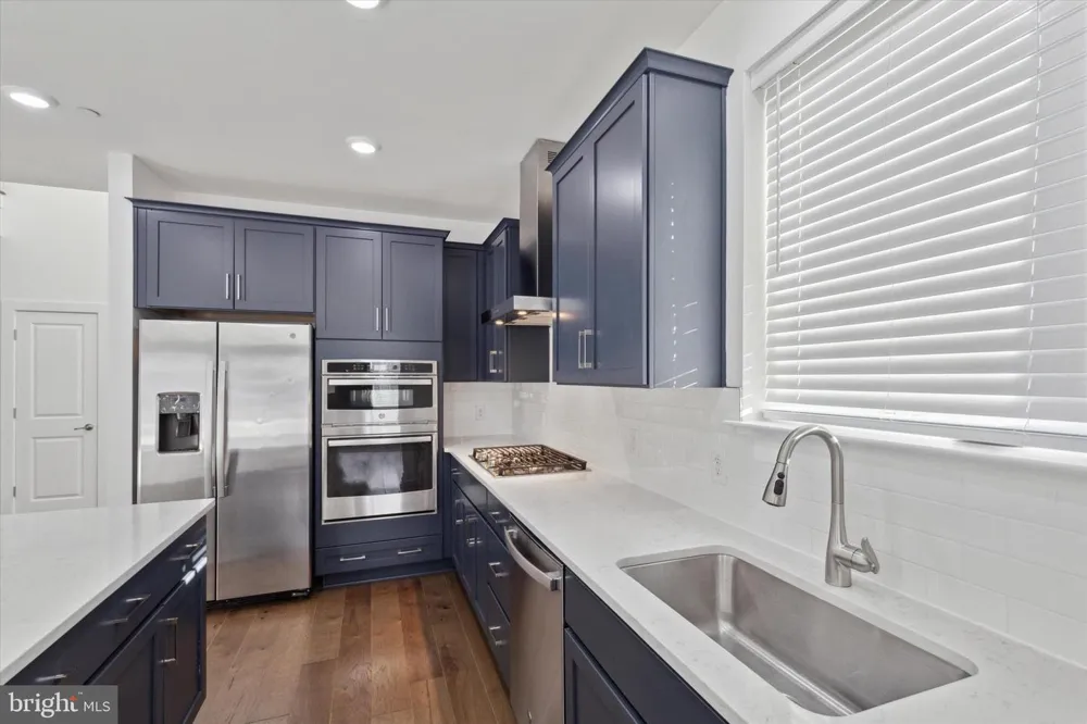 10 LADBROKE DRIVE Exton, PA 19341