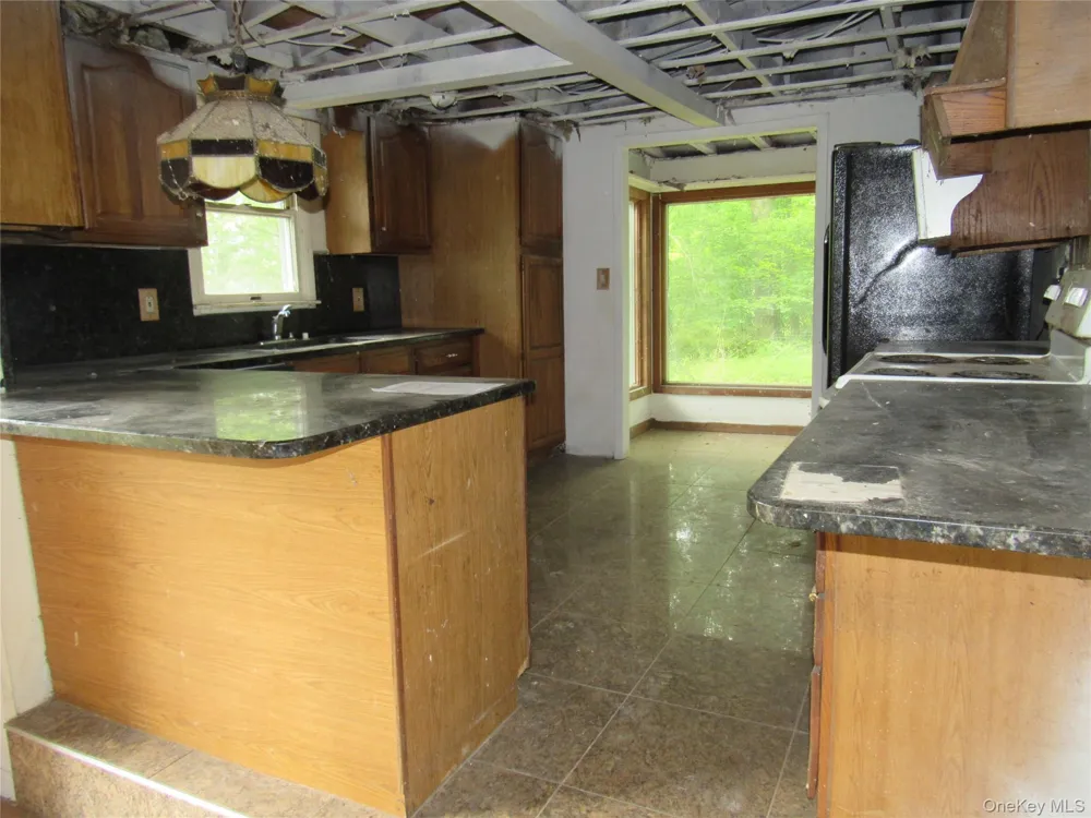 27 Lake Claire Drive Middletown, NY 10940