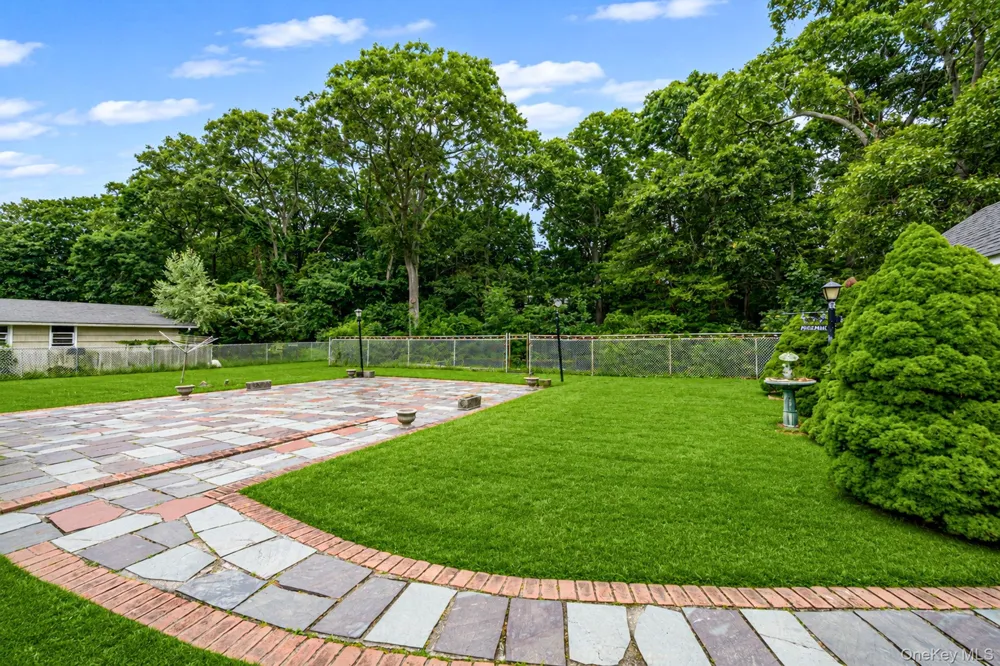 1 E Jackwill Road East Patchogue, NY 11772