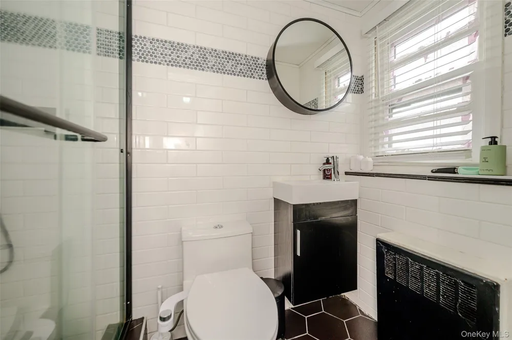 3381 Oceanside Road Oceanside, NY 11572