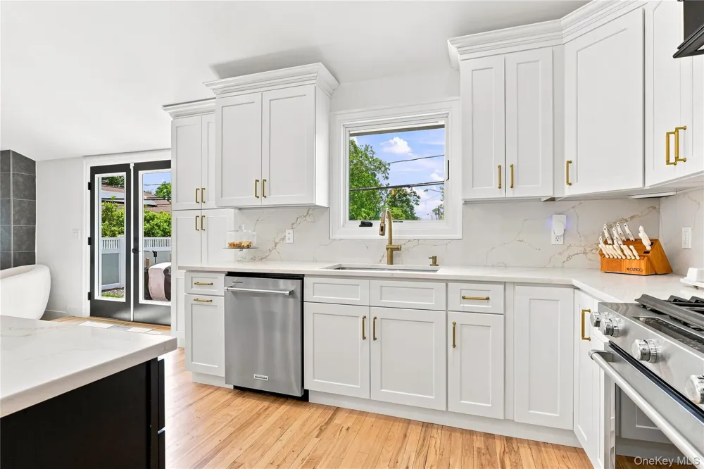 24 Alma Street Sayville, NY 11782