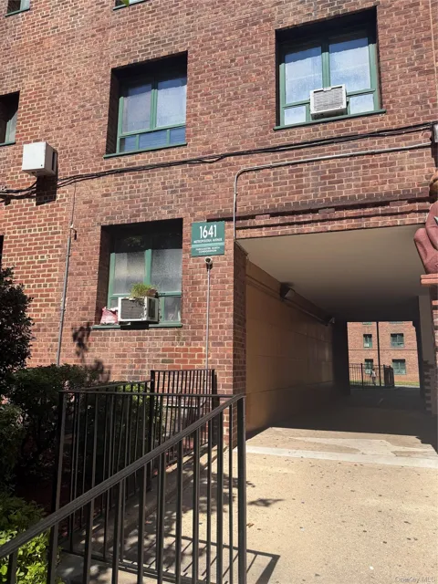 1641 Metropolitan Avenue #3H