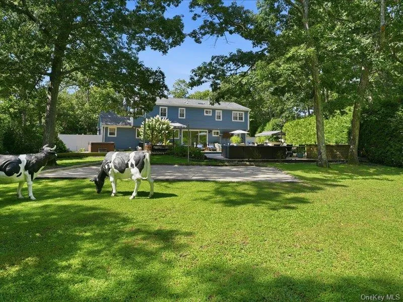 5 Deerland Drive East Quogue, NY 11942
