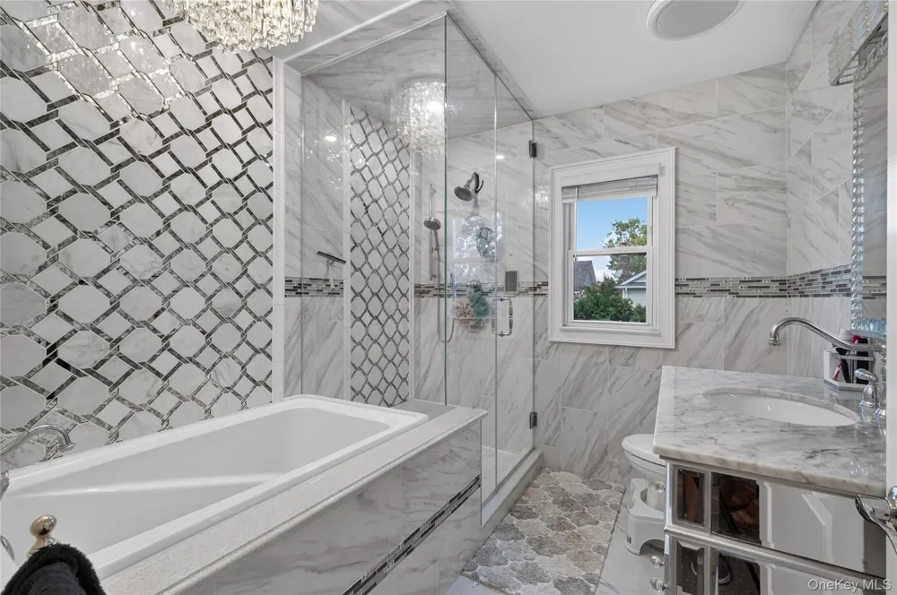 344 Houston Avenue Mineola, NY 11501