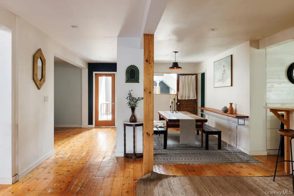 209-211 Fishcreek Road Saugerties, NY 12477