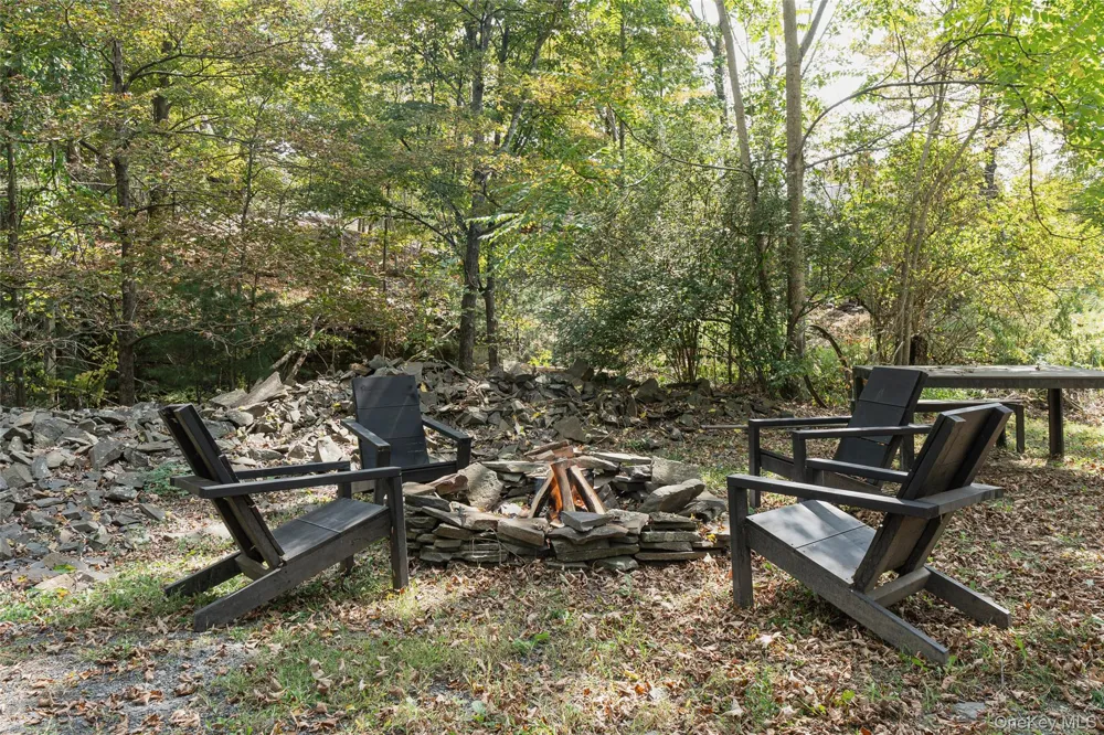 209-211 Fishcreek Road Saugerties, NY 12477