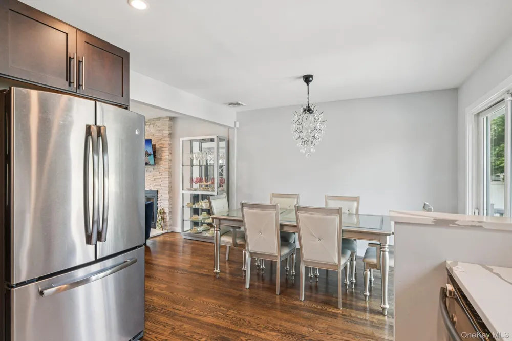 176 Willis Court Wantagh, NY 11793