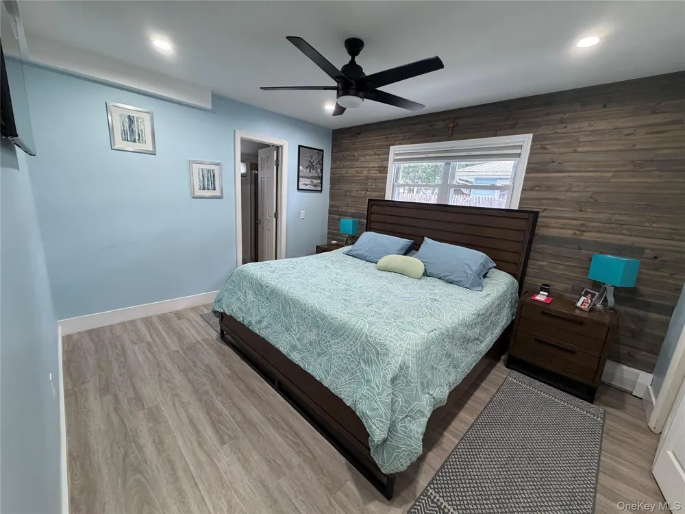 31 Brushwood Drive Shirley, NY 11967