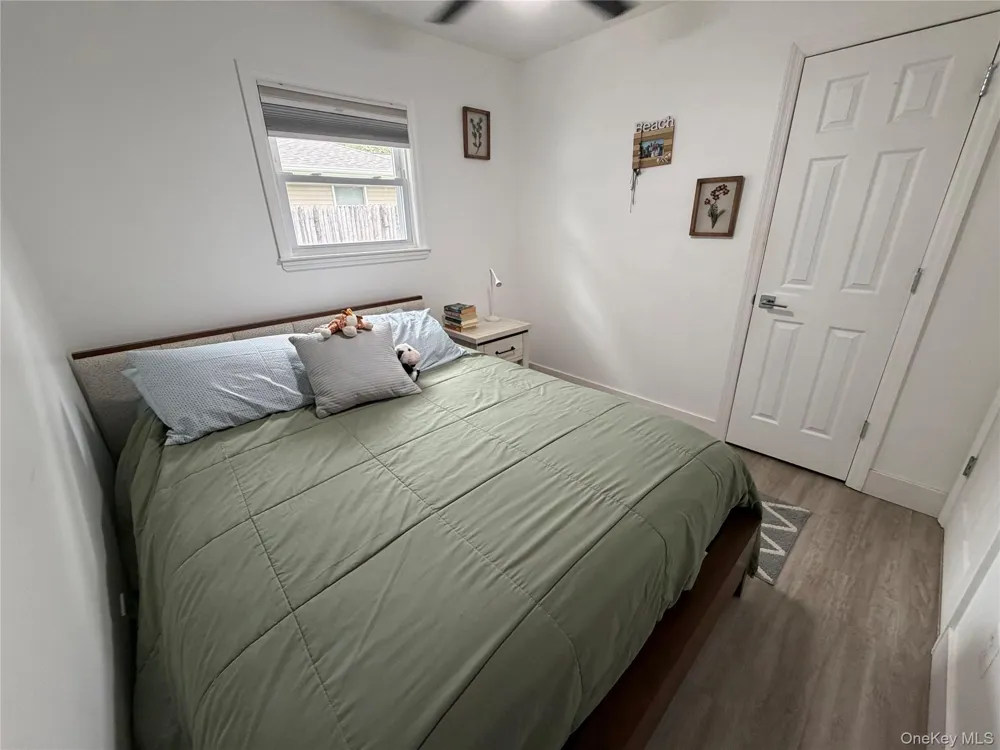 31 Brushwood Drive Shirley, NY 11967