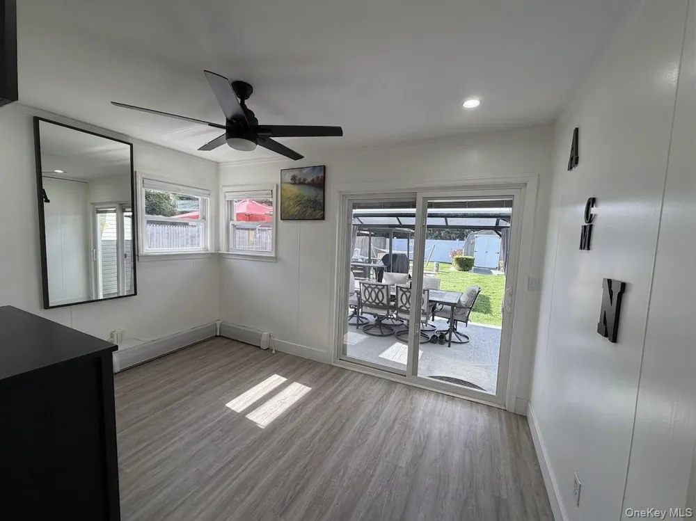 31 Brushwood Drive Shirley, NY 11967