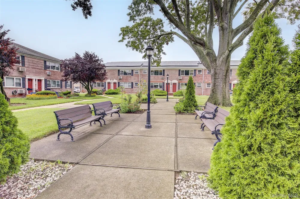 67-28 152nd Street #275A Flushing, NY 11367