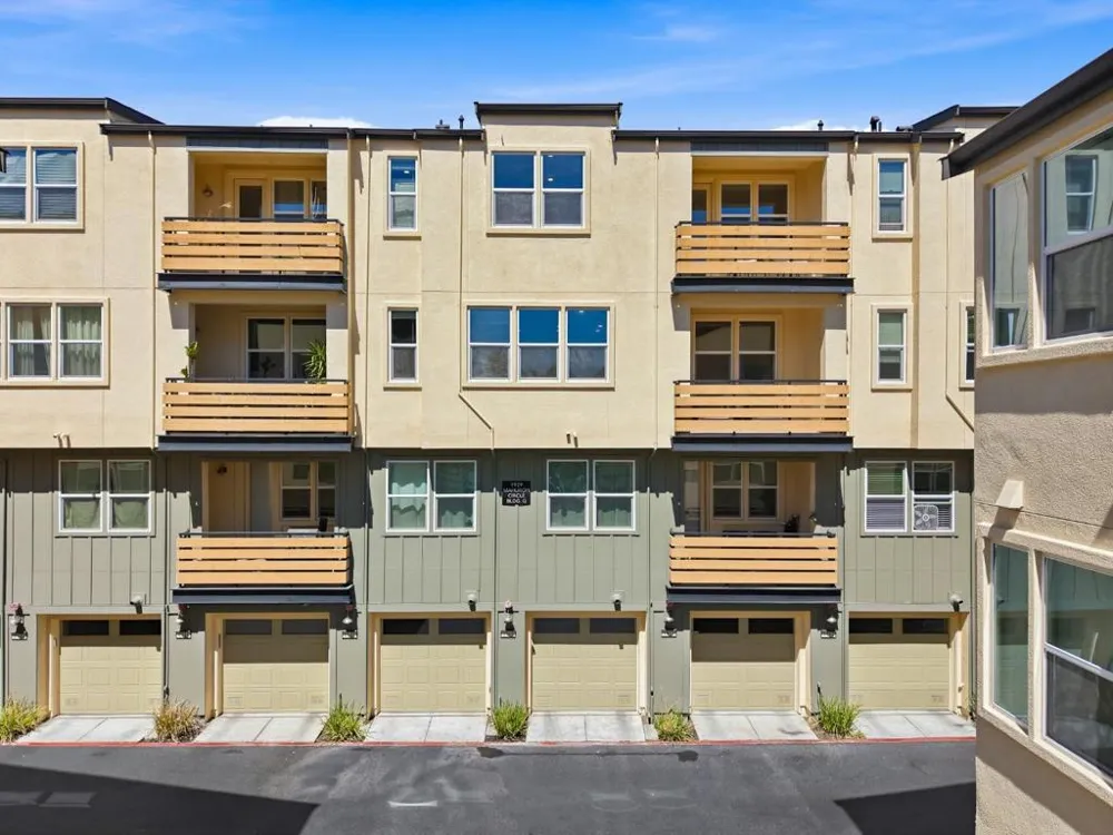 1949 Mahuron Circle San Jose, CA 95133