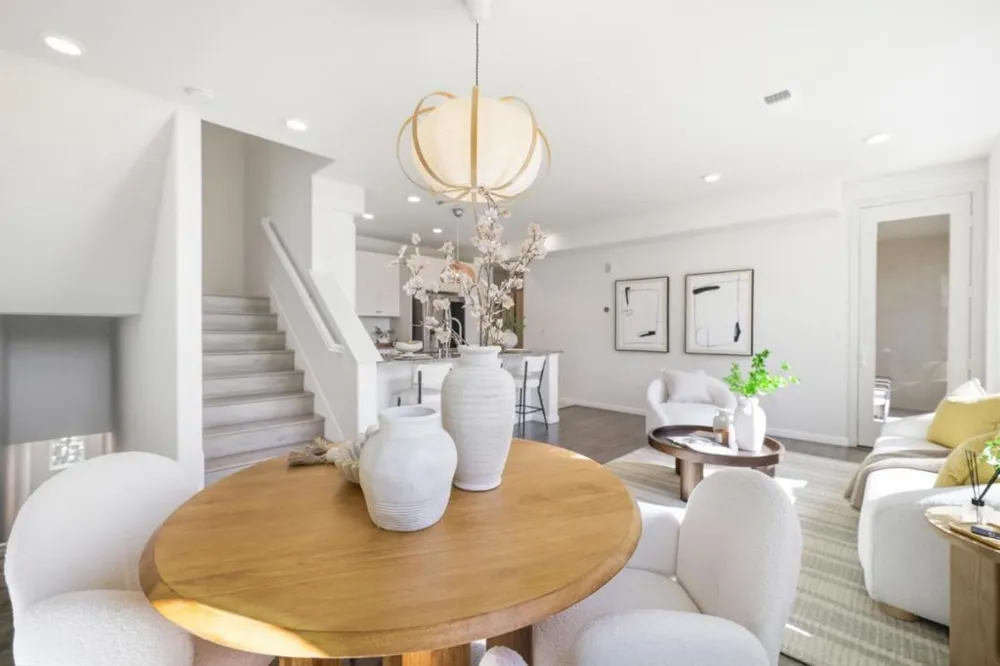 1949 Mahuron Circle San Jose, CA 95133