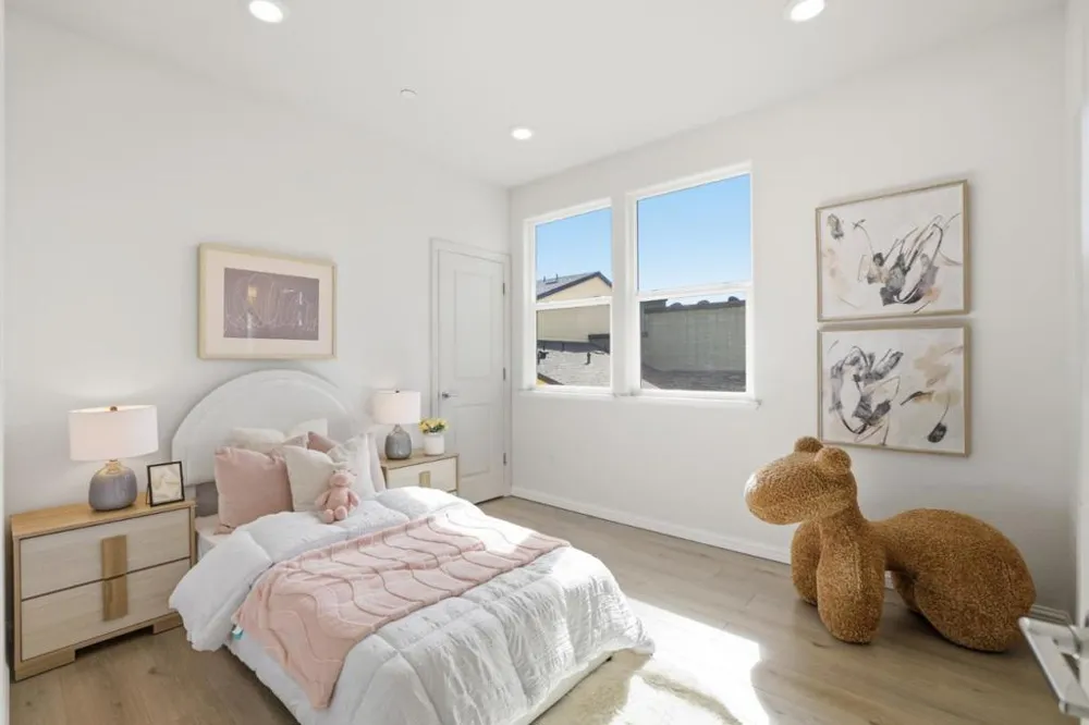 1949 Mahuron Circle San Jose, CA 95133