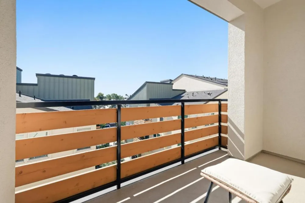 1949 Mahuron Circle San Jose, CA 95133