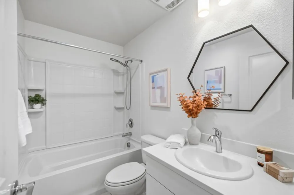 1949 Mahuron Circle San Jose, CA 95133
