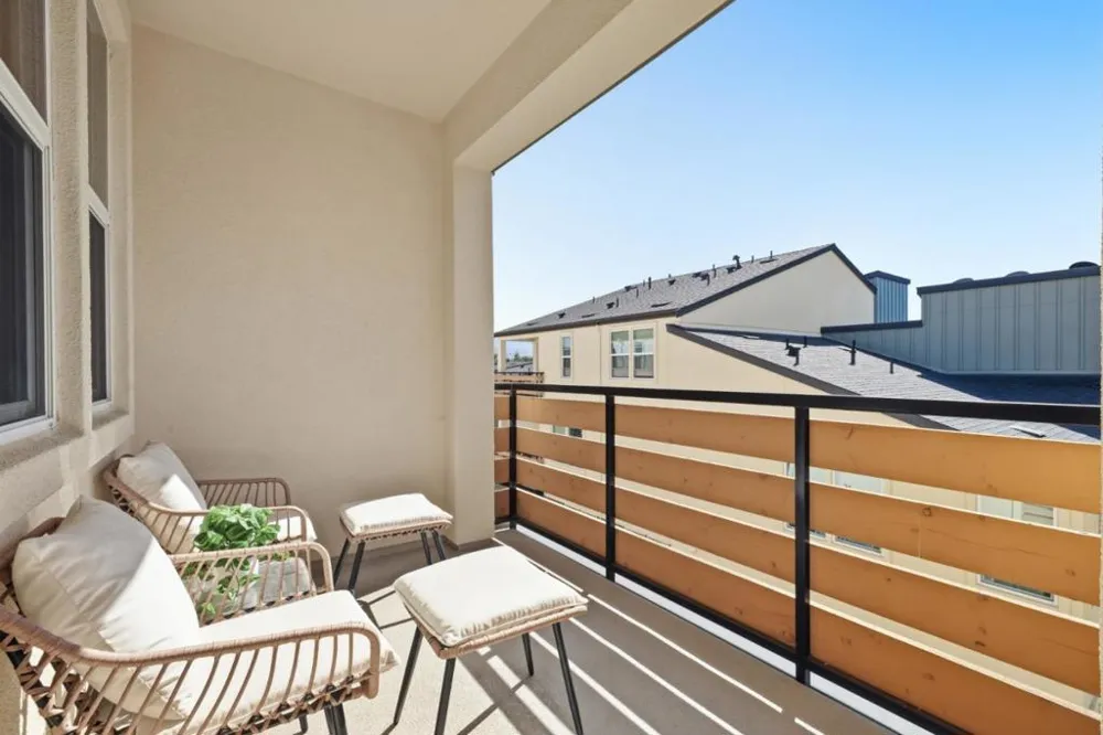 1949 Mahuron Circle San Jose, CA 95133