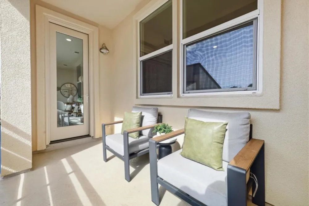 1949 Mahuron Circle San Jose, CA 95133
