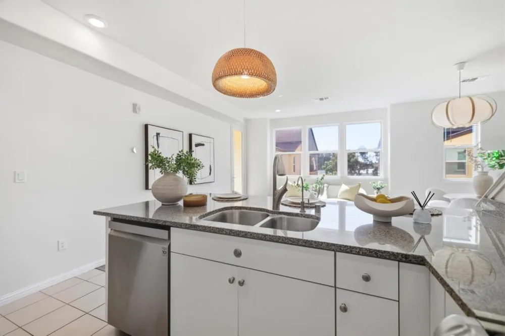 1949 Mahuron Circle San Jose, CA 95133
