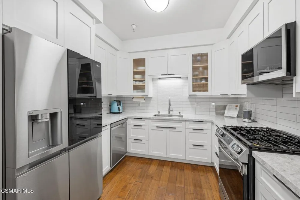 1410 Curson Avenue #202 West Hollywood, CA 90046