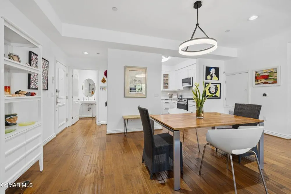 1410 Curson Avenue #202 West Hollywood, CA 90046