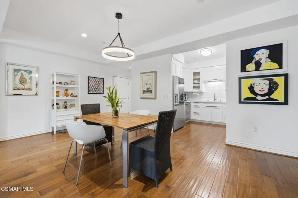1410 Curson Avenue #202 West Hollywood, CA 90046