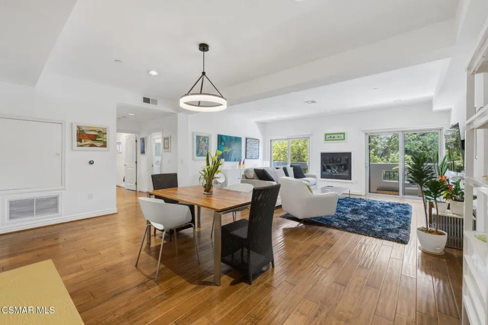 1410 Curson Avenue #202 West Hollywood, CA 90046