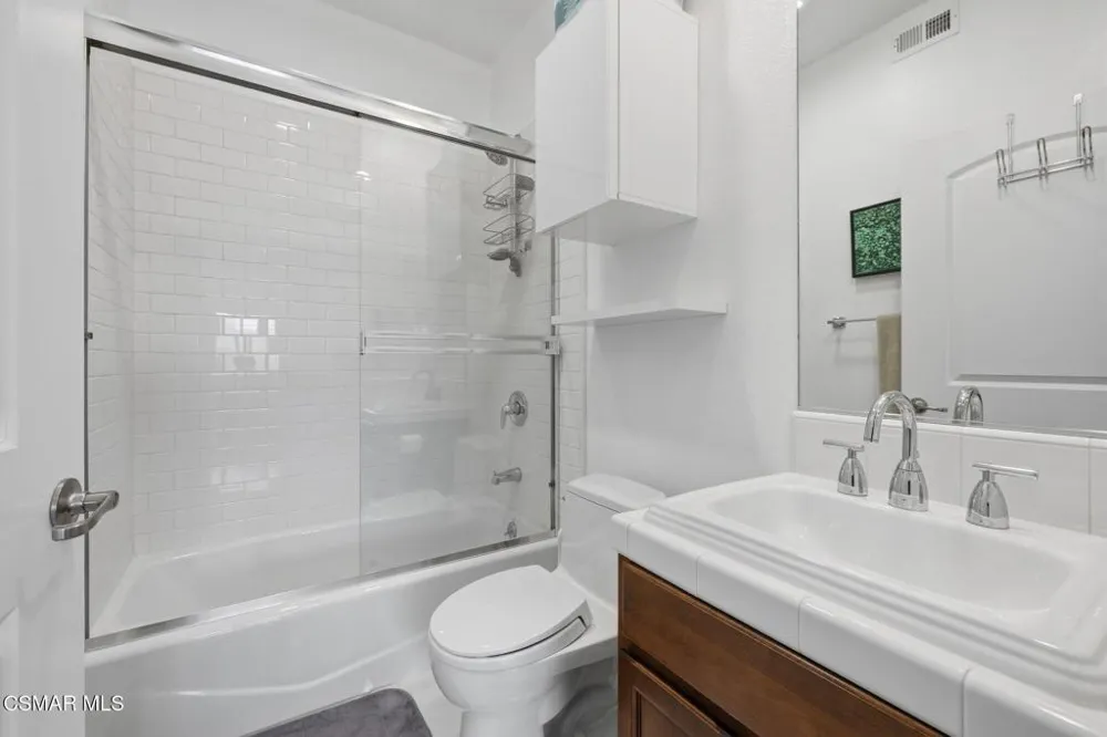 1410 Curson Avenue #202 West Hollywood, CA 90046