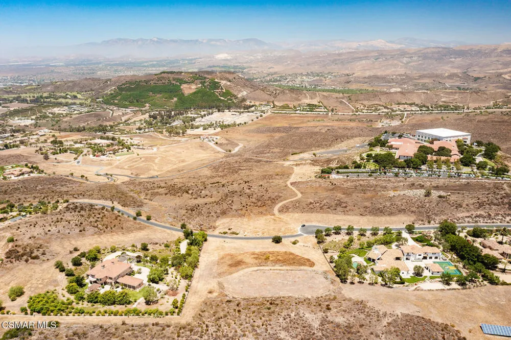 70 Presidential Drive Simi Valley, CA 93065