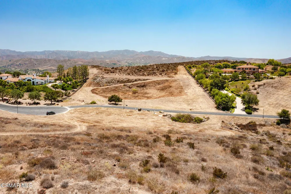 70 Presidential Drive Simi Valley, CA 93065