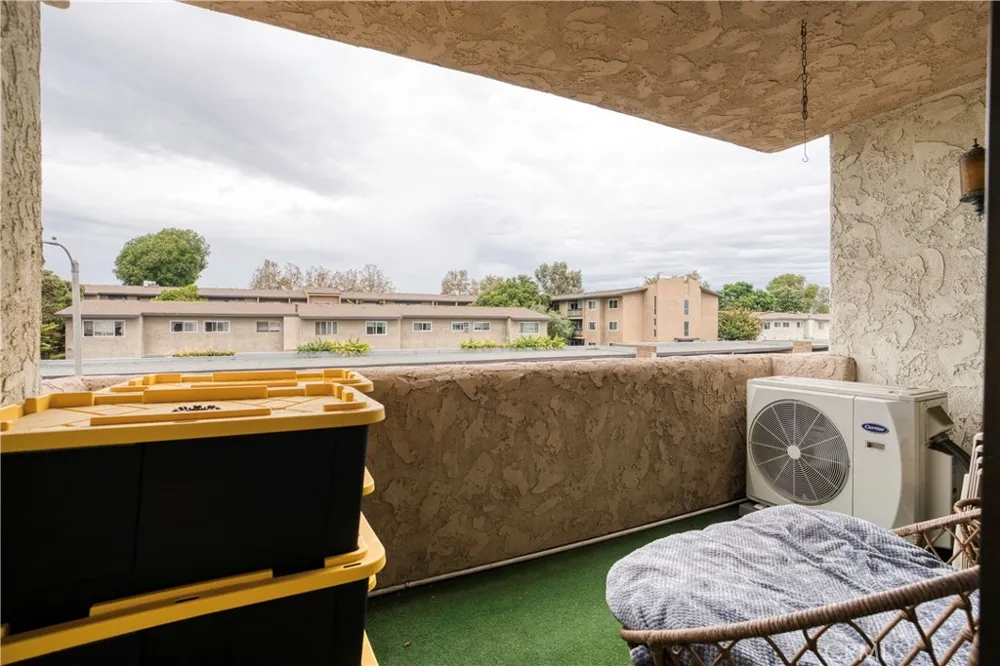 12300 Montecito Road #24 Seal Beach, CA 90740