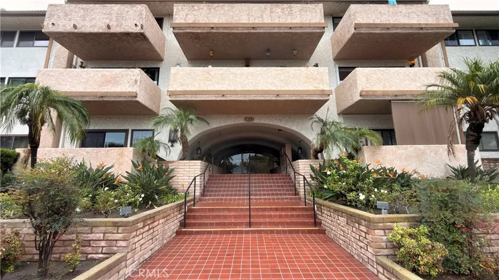 12300 Montecito Road #24 Seal Beach, CA 90740