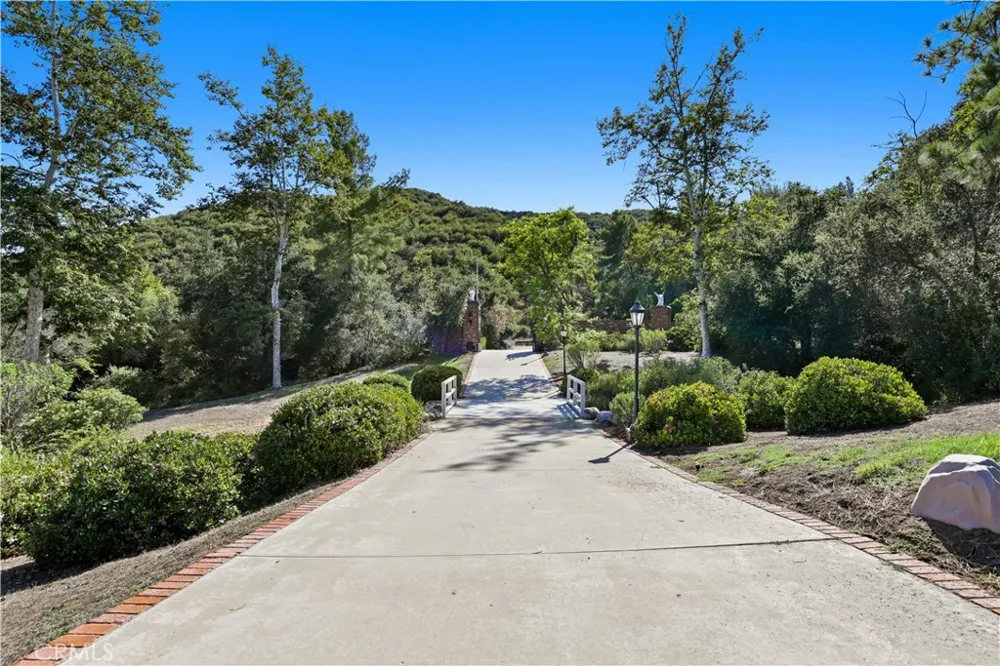 24600 Dry Canyon Cold Creek Calabasas, CA 91302