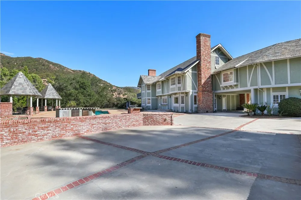 24600 Dry Canyon Cold Creek Calabasas, CA 91302