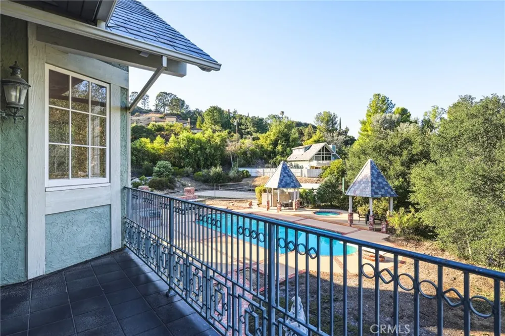 24600 Dry Canyon Cold Creek Calabasas, CA 91302