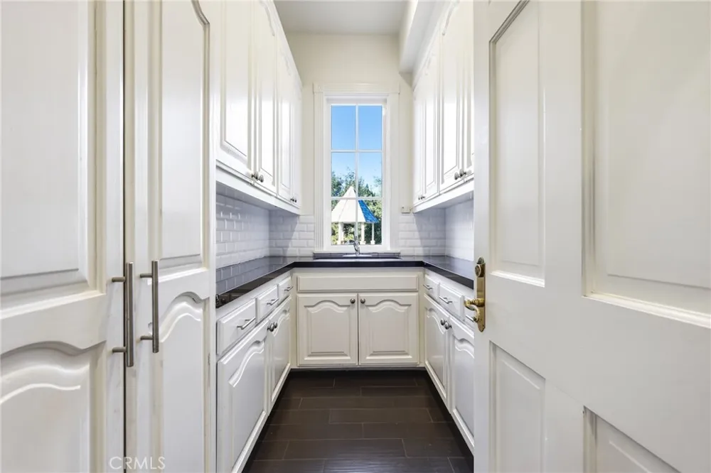 24600 Dry Canyon Cold Creek Calabasas, CA 91302