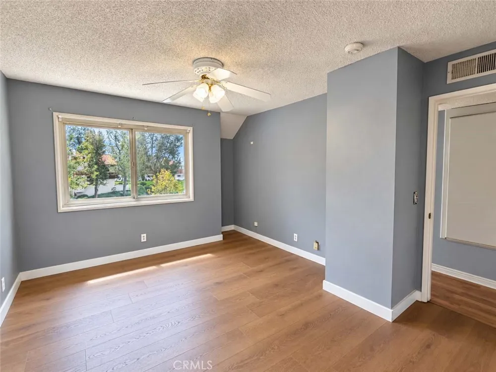 27650 Ironstone Drive #3 Canyon Country, CA 91387