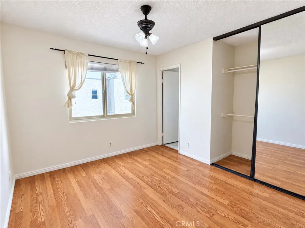 27650 Ironstone Drive #3 Canyon Country, CA 91387