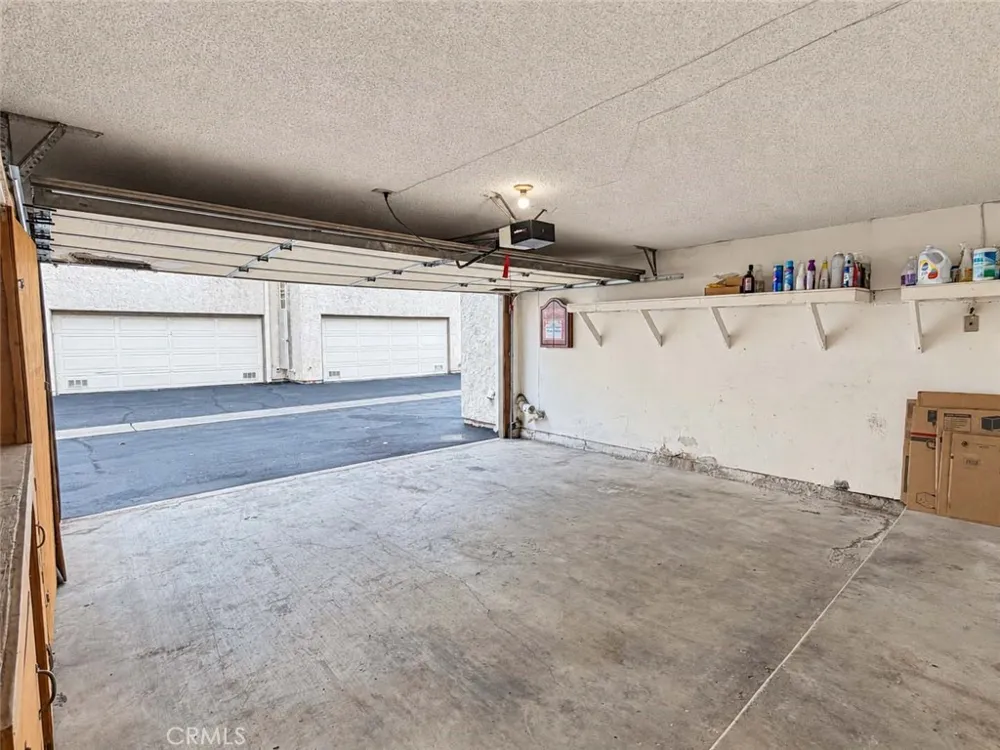 27650 Ironstone Drive #3 Canyon Country, CA 91387