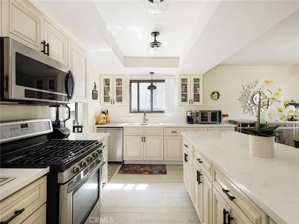 212 E Imperial Avenue #E El Segundo, CA 90245