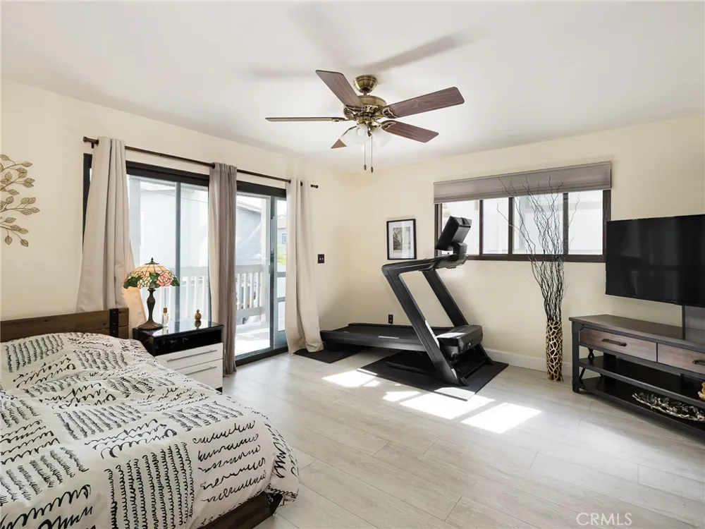 212 E Imperial Avenue #E El Segundo, CA 90245