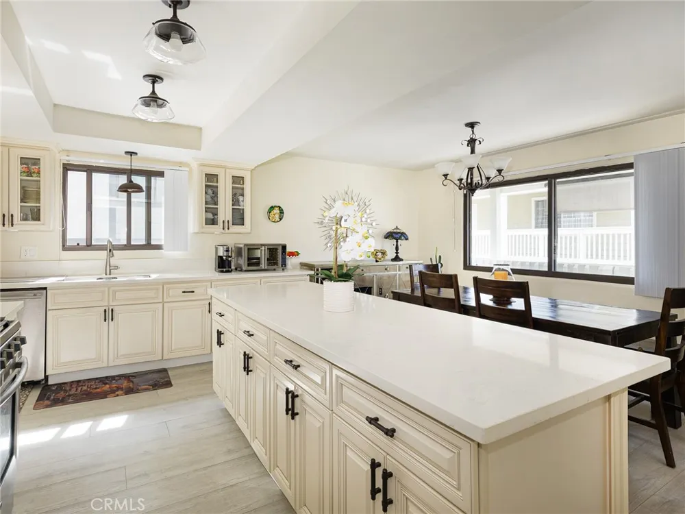 212 E Imperial Avenue #E El Segundo, CA 90245