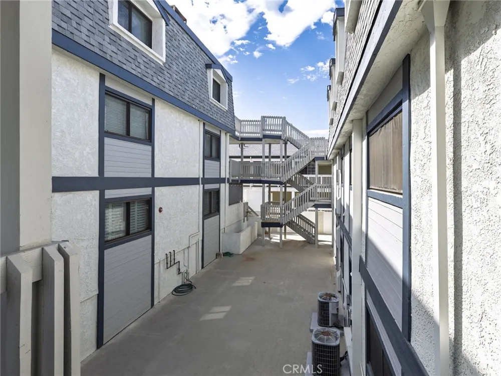 212 E Imperial Avenue #E El Segundo, CA 90245