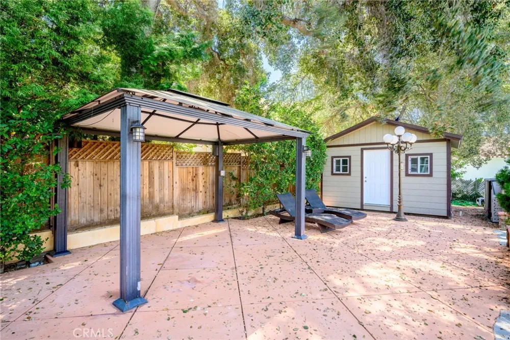 8426 Day Street Sunland, CA 91040