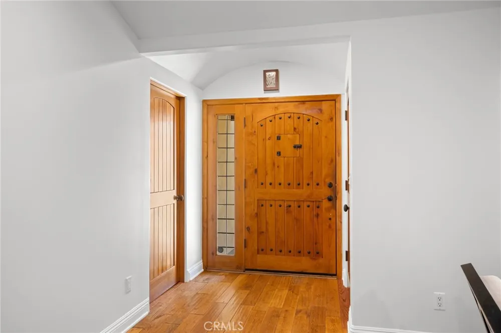 8426 Day Street Sunland, CA 91040