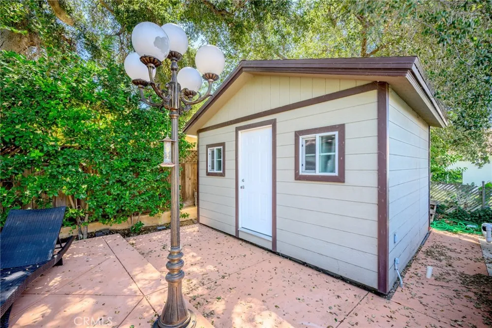 8426 Day Street Sunland, CA 91040