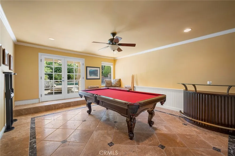 8426 Day Street Sunland, CA 91040